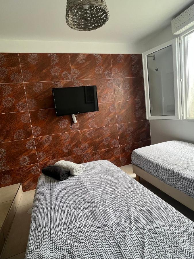 Appartement 4 Personnes, Aeroport Marseille Marignane Eksteriør billede