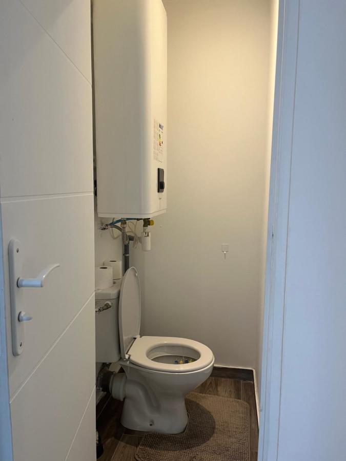 Appartement 4 Personnes, Aeroport Marseille Marignane Eksteriør billede