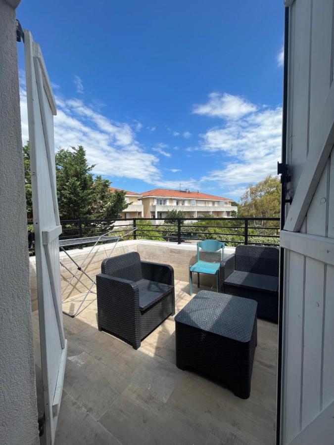 Appartement 4 Personnes, Aeroport Marseille Marignane Eksteriør billede