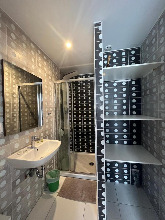 Appartement 4 Personnes, Aeroport Marseille Marignane Eksteriør billede